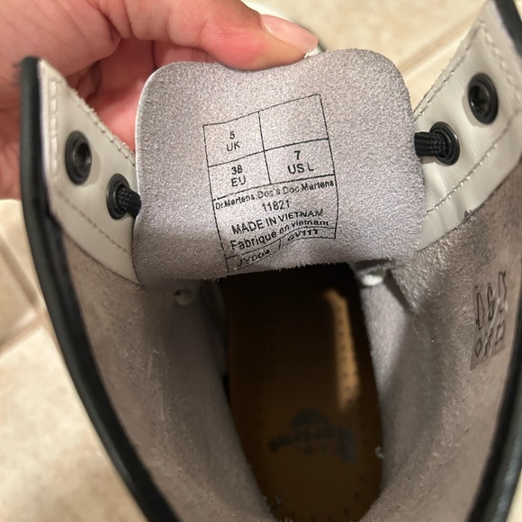 White Dr. Martens - Picture 5 of 6
